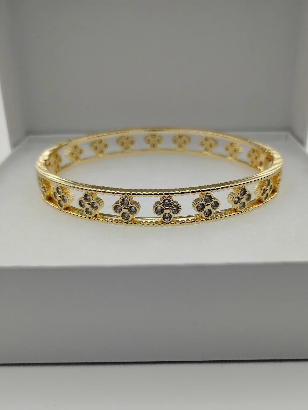 Gold Clover Crystal Filled Clasp Bangle Bracelet